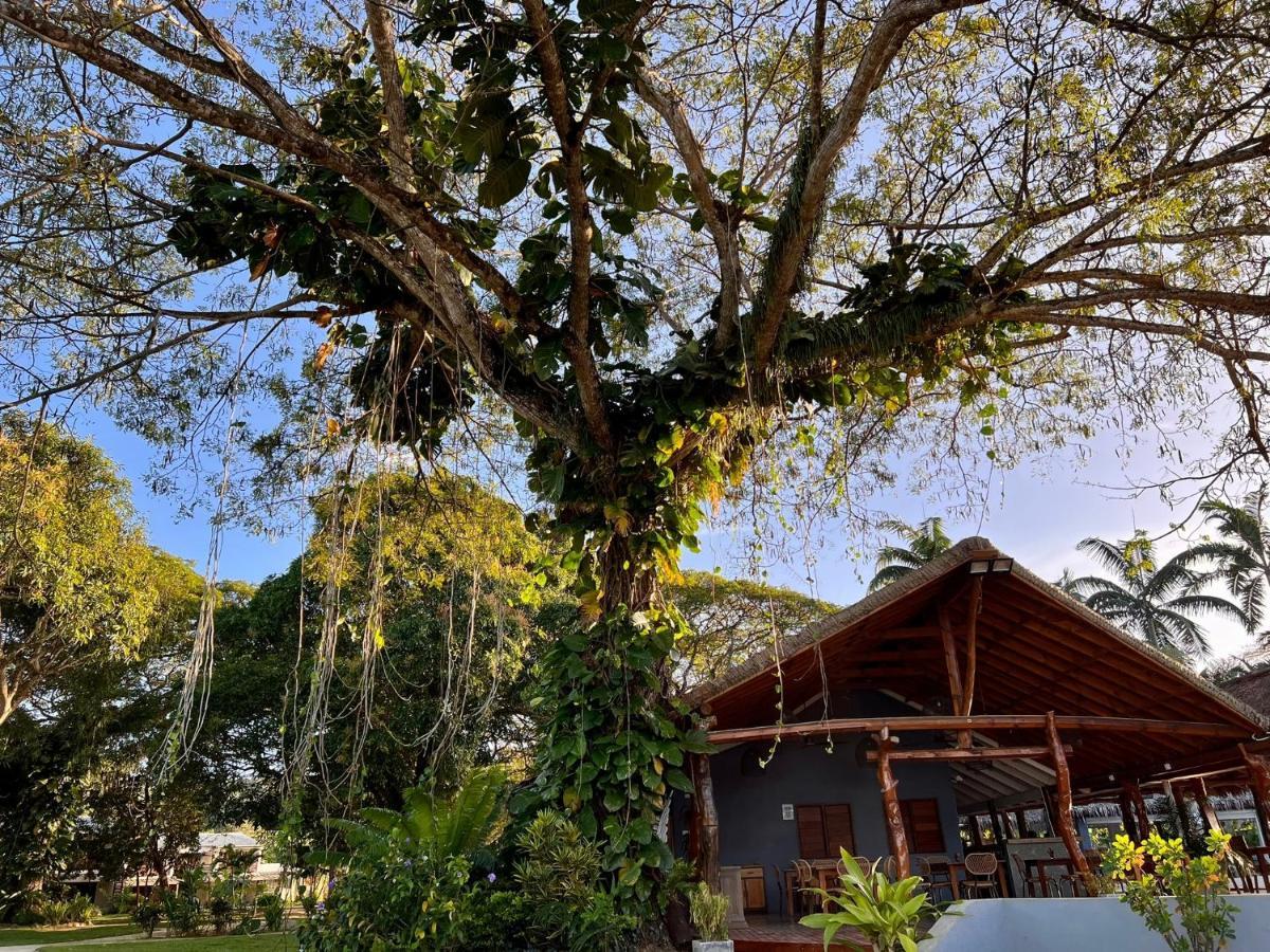 Mg Cocomo Resort Vanuatu Port Vila Exterior foto